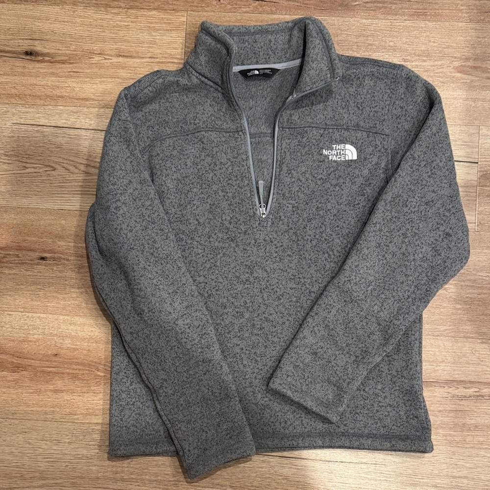 The North Face Men's half zip fleece